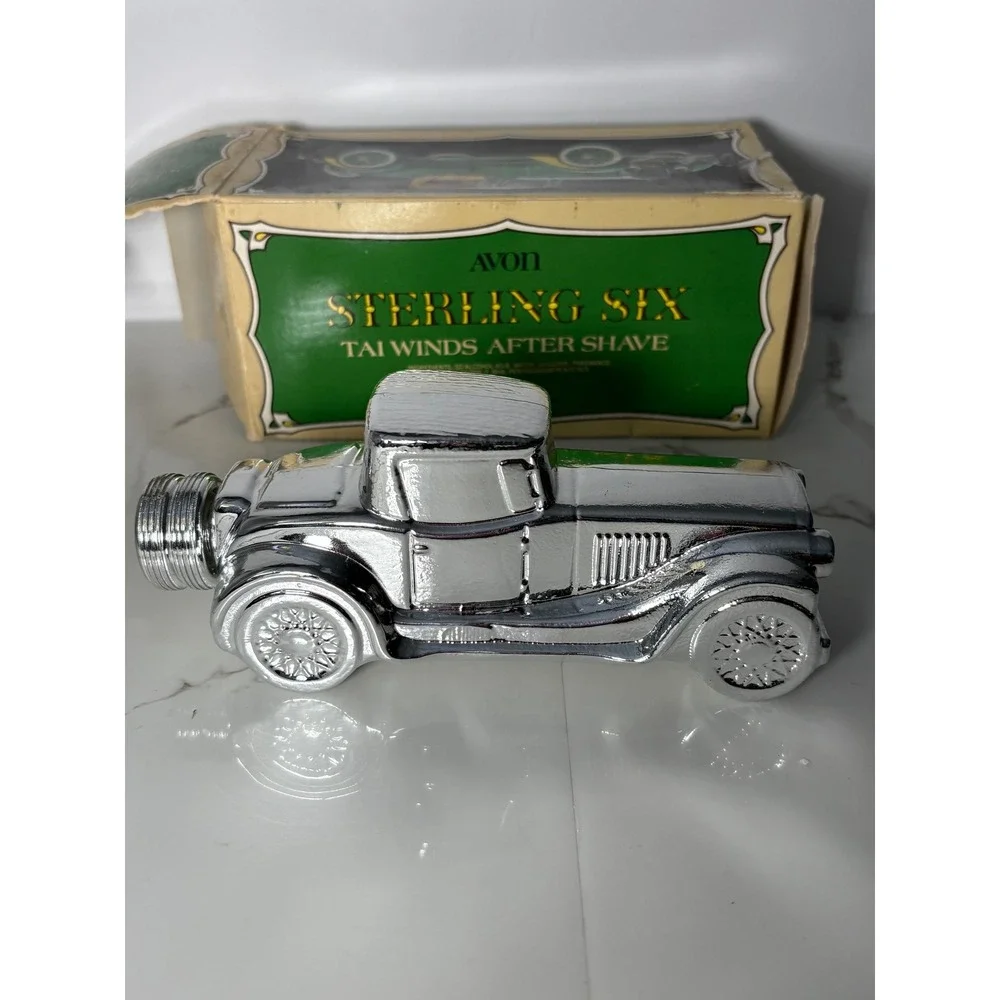 Vintage 1978 Avon Sterling Six Tai Winds After Shave Silver Car Decanter 7oz Box